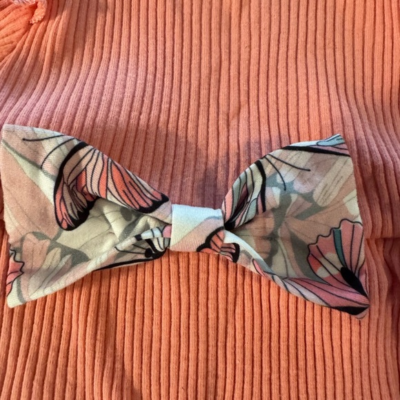 NWOT-Pink Ruffle Top and Floral Pants Set - Picture 5 of 6